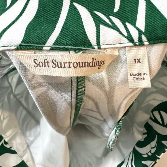 Soft Surroundings SoftEssential Superla Slim Leg Crop Pants Floral Women Size 1X - Picture 8 of 9
